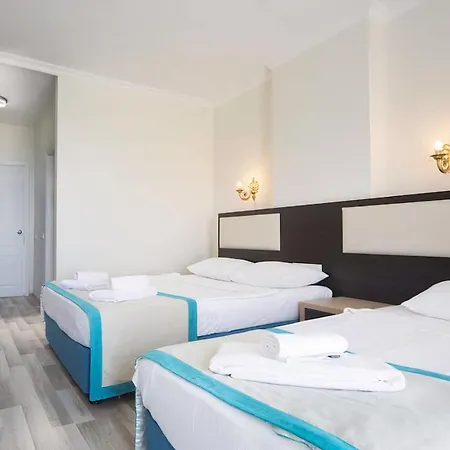 Grand Juno Beach Hotel 3*