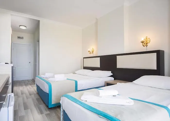 Grand Juno Beach Hotel 3*