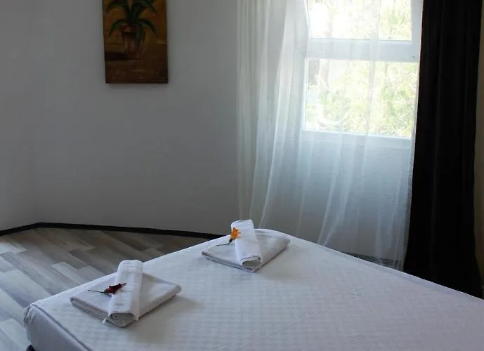 Hotel Grand Juno Beach Hotel