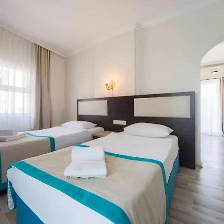 Grand Juno Beach Hotel Hotell